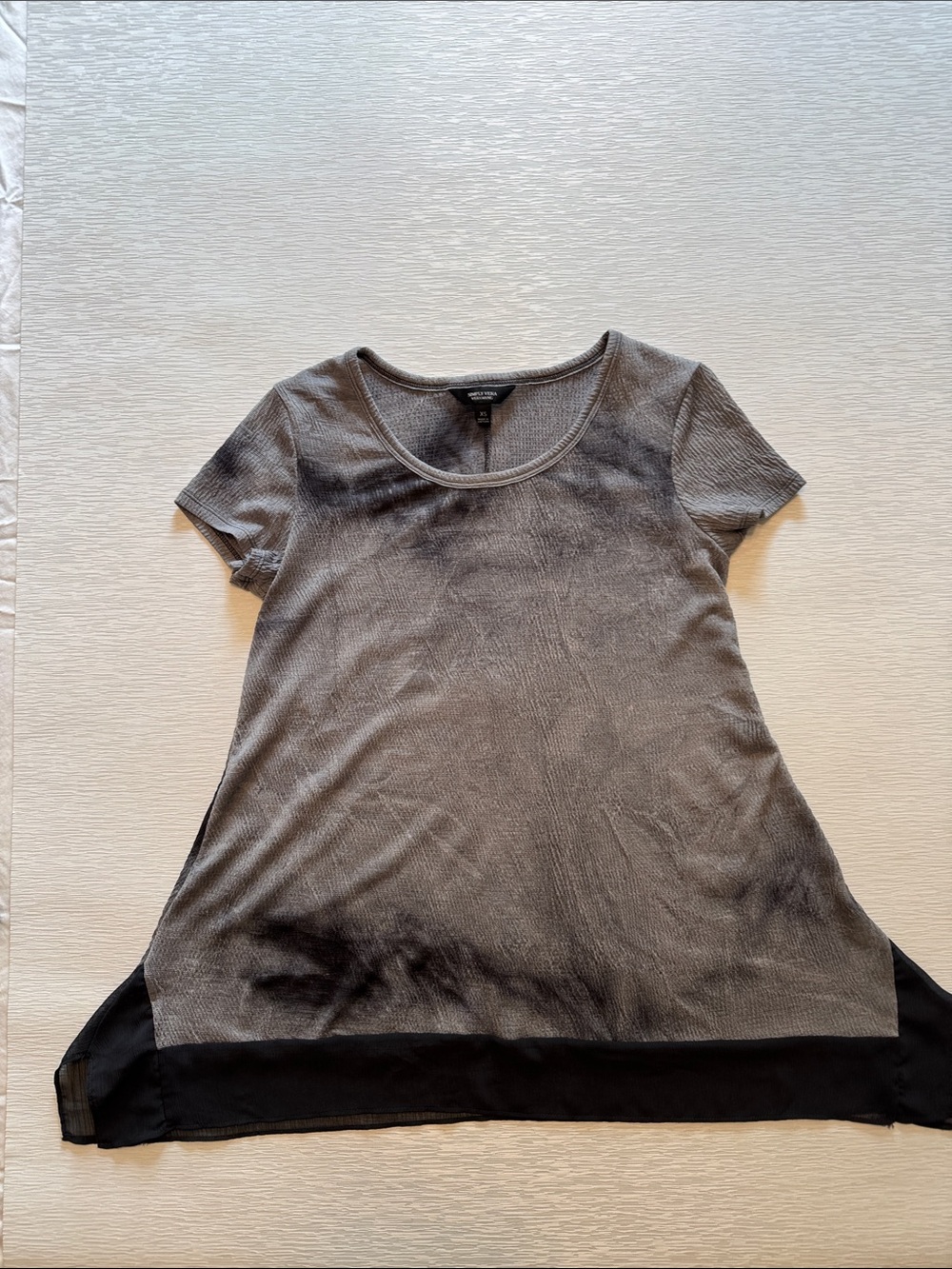 Simply Vera Vera Wang Gray Short-Sleeve Tunic with Black Hem Panel